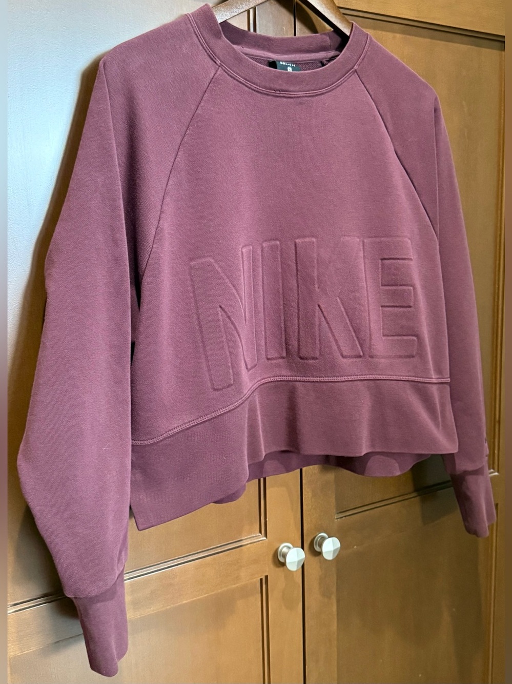 Nike Dri-FIT Embossed Logo Cropped Crewneck Sweatshirt Brown S
